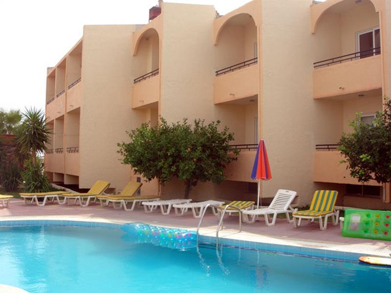 Sevastos Aparthotel 2*